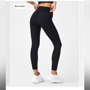 SPANX BootyBoost 7/8 leggings with pocket NWT
